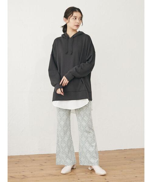 Green　Parks（グリーンパークス）の「Z 裾フェイクパーカーチュニック＊（パーカー・レディース・チャコールグレー/ベージュ/ダークカーキ・FREE）」の17枚目の写真