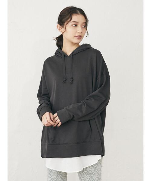 Green　Parks（グリーンパークス）の「Z 裾フェイクパーカーチュニック＊（パーカー・レディース・チャコールグレー/ベージュ/ダークカーキ・FREE）」の11枚目の写真