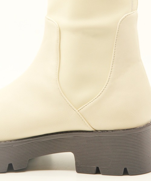 Sugar Sugar(シュガーシュガー)の「【SUGAR SUGAR シュガーシュガー】軽量厚底ストレッチロングブーツ(ブーツ・レディース・ブラック/アイボリー・LL/S/M/L)」の4枚目の写真