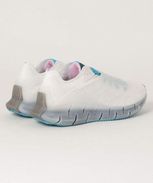 Reebok（リーボック）の「ゴーストバスターズ ジグ キネティカ / Ghostbusters Zig Kinetica Shoes（スニーカー・キッズ・ホワイト×ブルー・22.5cm/24.5cm/24.0cm/23.0cm/23.5cm/25.0cm）」の7枚目の写真