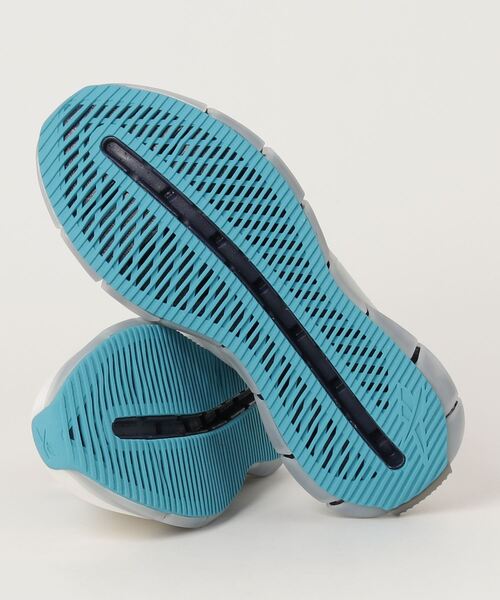 Reebok（リーボック）の「ゴーストバスターズ ジグ キネティカ / Ghostbusters Zig Kinetica Shoes（スニーカー・キッズ・ホワイト×ブルー・22.5cm/24.5cm/24.0cm/23.0cm/23.5cm/25.0cm）」の10枚目の写真