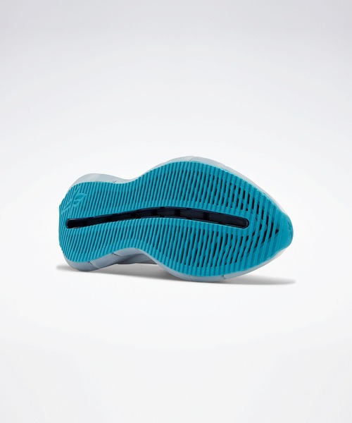 Reebok（リーボック）の「ゴーストバスターズ ジグ キネティカ / Ghostbusters Zig Kinetica Shoes（スニーカー・キッズ・ホワイト×ブルー・22.5cm/24.5cm/24.0cm/23.0cm/23.5cm/25.0cm）」の6枚目の写真