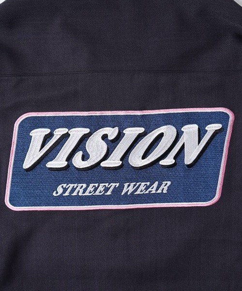 VISION STREET WEAR(ヴィジョンストリートウェア)の「VISION STREET WEAR プレートロゴ刺繍シャツ(シャツ/ブラウス・メンズ・グレイッシュブルー/アイボリー/チャコールグレー・LL/M/L)」の8枚目の写真