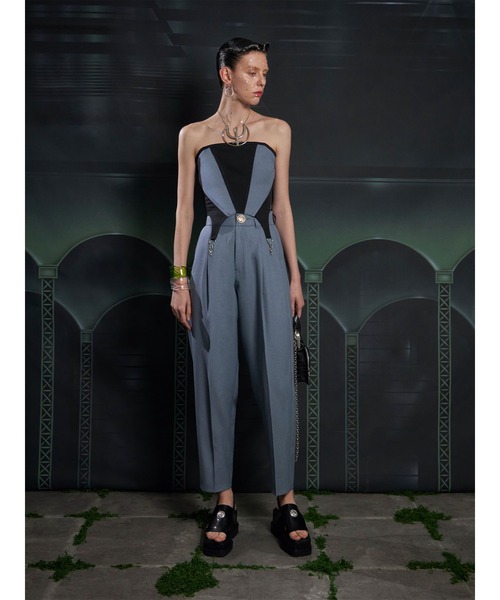 PAMEO POSE(パメオポーズ)の「Inverted Triangle Trousers Blue(スラックス・レディース・ブルー・S/M)」の12枚目の写真