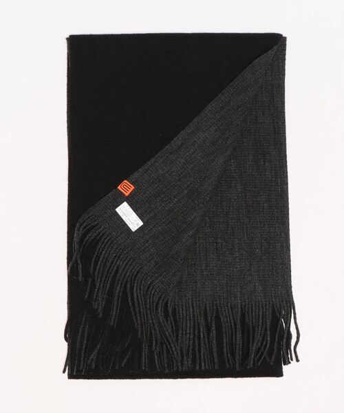 UNIVERSAL OVERALL（ユニバーサルオーバーオール）の「【UNIVERSAL OVERALL／ユニバーサルオーバーオール】リバーシブルマフラー　ワンポイントブランドロゴ（マフラー・メンズ・ネイビー/ブラック・FREE）」の4枚目の写真