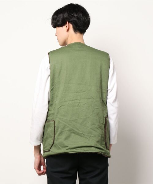 SPINNS（スピンズ）の「リバーシブル ファーベスト（ベスト・メンズ・ダークブラウン/キャメル/ブラック/カーキ・ONESIZE）」の7枚目の写真