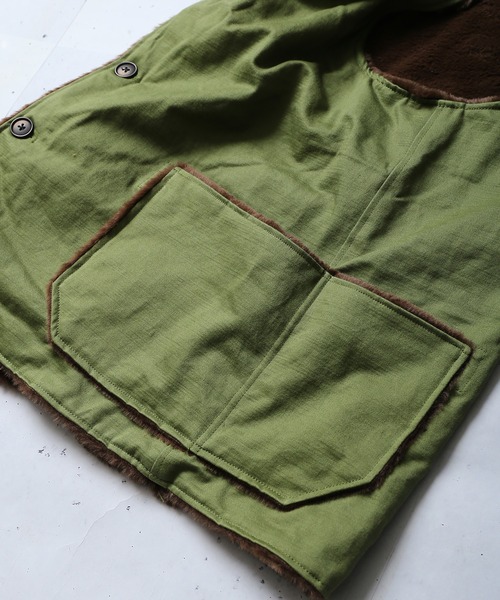 SPINNS（スピンズ）の「リバーシブル ファーベスト（ベスト・メンズ・ダークブラウン/キャメル/ブラック/カーキ・ONESIZE）」の19枚目の写真