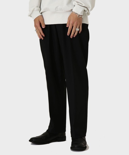 marka（マーカ）の「marka / マーカ：STITCHLESS TROUSERS - ORGANIC WOOL MOHAIR TROPICAL -：M22A-10PT01C[COR]（スラックス・メンズ・ブラック/グレー・1/2/3）」の10枚目の写真