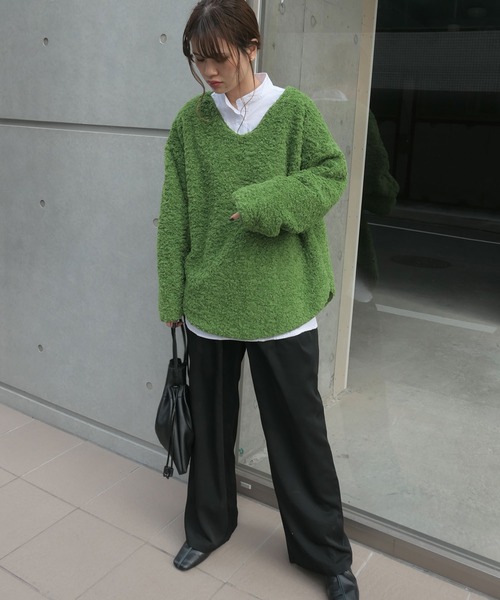 CORNERS（コーナーズ）の「ルーズシルエットもこもこボアトップス（ニット/セーター・レディース・アイボリー/ブラック/ブラウン/グリーン/ブルー/パープル/ベージュ・M）」の18枚目の写真