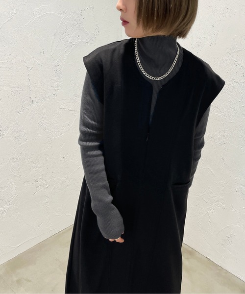 apres jour mignon（アプレジュールミニョン）の「ジップ付きワンピース【ZOZOTOWN限定アイテム】（ワンピース・レディース・ブラック/ダークブラウン/カーキ・X-LARGE/フリー）」の7枚目の写真