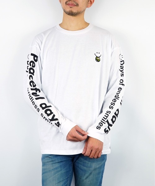 Burner(バーナー)の「【GROOVY STORE】ワイド ロンT ワンポイント 刺繍 スマイル 袖 ロゴ 長袖T(Tシャツ/カットソー・メンズ・ネイビー/ブラック/カーキ/ホワイト・LL/M/L)」の5枚目の写真