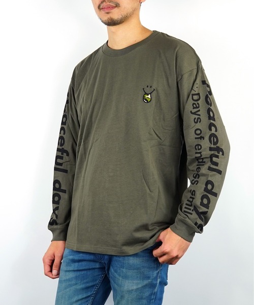 Burner(バーナー)の「【GROOVY STORE】ワイド ロンT ワンポイント 刺繍 スマイル 袖 ロゴ 長袖T(Tシャツ/カットソー・メンズ・ネイビー/ブラック/カーキ/ホワイト・LL/M/L)」の14枚目の写真