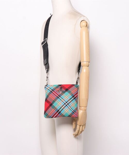 vivienne ボディバッグ Vivienne Westwood（ヴィヴィアンウエストウッド）の「51160006-12092