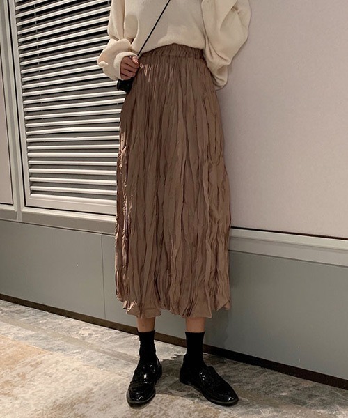 urge：（アージコロン ）の「【URGE：】しわ プリーツ加工　フレア　スカート（スカート・レディース・ブラック/ホワイト/ベージュ・MEDIUM/LARGE/SMALL）」の9枚目の写真