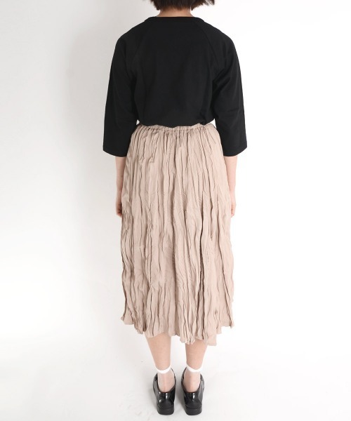 urge：（アージコロン ）の「【URGE：】しわ プリーツ加工　フレア　スカート（スカート・レディース・ブラック/ホワイト/ベージュ・MEDIUM/LARGE/SMALL）」の21枚目の写真