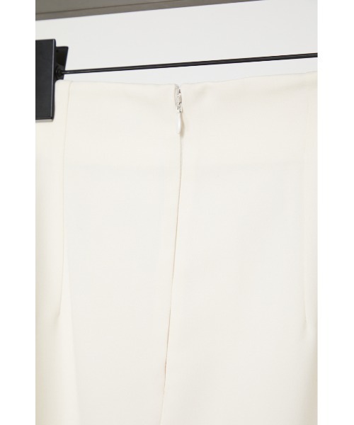 RIM.ARK（リムアーク）の「High waist cargo SK（スカート・レディース・オフホワイト/ライトブラック/ライトブラウン・36/38）」の5枚目の写真