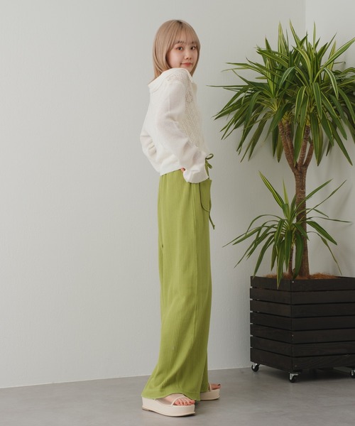 Kastane(カスタネ)の「【カタログ掲載アイテム】透かし編み衿付きカーディガン(カーディガン/ボレロ・レディース・アイボリー/ブラック・FREE)」の6枚目の写真