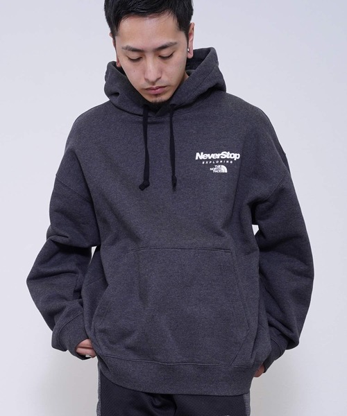 THE NORTH FACE（ザノースフェイス）の「THE NORTH FACE(ザ・ノース・フェイス) NSE プルパーカー（パーカー・メンズ・チャコール・S/M/L/XL）」の2枚目の写真