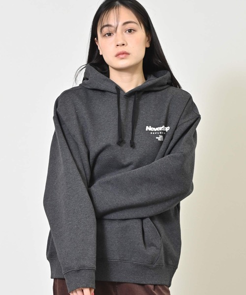 THE NORTH FACE（ザノースフェイス）の「THE NORTH FACE(ザ・ノース・フェイス) NSE プルパーカー（パーカー・メンズ・チャコール・S/M/L/XL）」の5枚目の写真