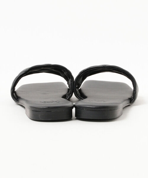 B:MING by BEAMS（ビーミングバイビームス）の「MALVADOS / キルトステッチ サンダル（サンダル・レディース・ホワイト/ブラック・8/9/7/5/6）」の12枚目の写真