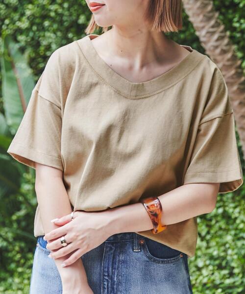 coen（コーエン）の「［UVカット機能付き］USAコットンVネックTシャツ#（Tシャツ/カットソー・レディース・ブラック/ライトピンク/ホワイト/ターコイズブルー/オリーブ/ダークグレー・L/M）」の4枚目の写真