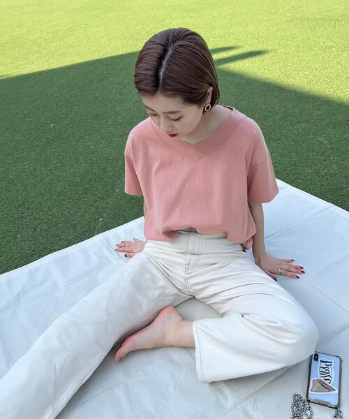 coen（コーエン）の「［UVカット機能付き］USAコットンVネックTシャツ#（Tシャツ/カットソー・レディース・ホワイト/ライトピンク/ブラック/ターコイズブルー/ダークグレー/オリーブ・M/L）」の7枚目の写真