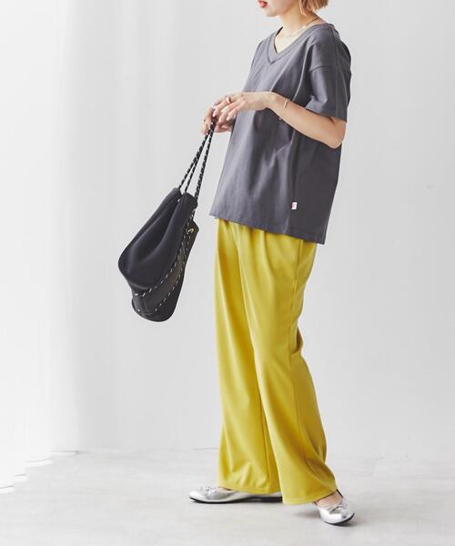 coen（コーエン）の「［UVカット機能付き］USAコットンVネックTシャツ#（Tシャツ/カットソー・レディース・ブラック/ライトピンク/ホワイト/ターコイズブルー/オリーブ/ダークグレー・L/M）」の21枚目の写真