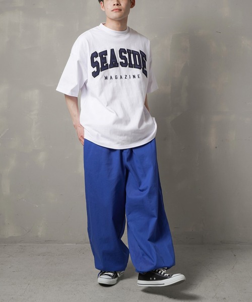 SPINNS(スピンズ)の「【ビッグシルエット】SEASIDEカレッジロゴTシャツ(Tシャツ/カットソー・メンズ・ホワイト/ピンク/グリーン/ダークブルー/スミクロ/オレンジ・ONESIZE)」の21枚目の写真