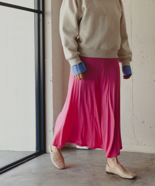 Kari & lili(カウリアンドリィリィ)の「easy skirt(スカート・レディース・ピンク/ライトグレー・FREE)」の2枚目の写真