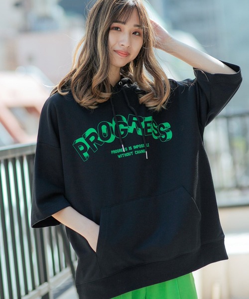 PBLIM(ページボーイリム)の「【PAGEBOYLIM】リッタイロゴフーディ(パーカー・レディース・ブラック/グレー・MEDIUM/LARGE)」の2枚目の写真