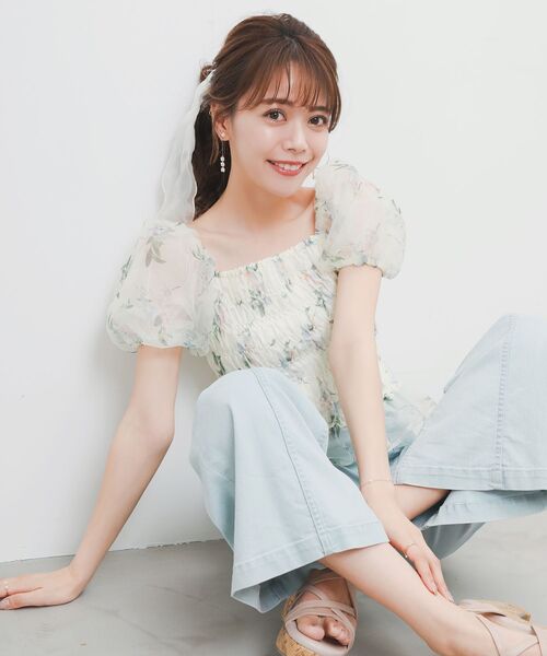 24年モデル✨美品マーレットKANTOR TOP ブラウスシャーリング白