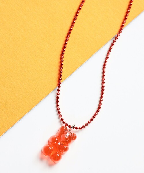 Ray BEAMS（レイビームス）の「カラーボール チャーム クマ ネックレス（ネックレス・レディース・ミント/レッド/ピンク/ライトブルー/オレンジ/パープル/イエロー・ONE SIZE）」の6枚目の写真