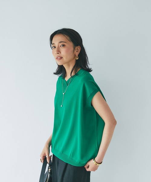 RIVE DROITE(リヴドロワ)の「クールタッチUVVネックワイドニット(ニット/セーター・レディース・ブラック/オフホワイト/グリーン/キャメル・FREE)」の10枚目の写真