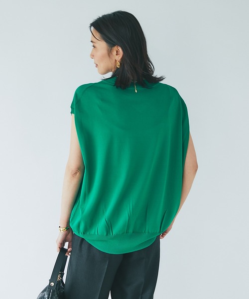 RIVE DROITE(リヴドロワ)の「クールタッチUVVネックワイドニット(ニット/セーター・レディース・ブラック/オフホワイト/グリーン/キャメル・FREE)」の11枚目の写真