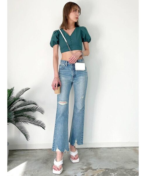 GYDA(ジェイダ)の「BACKリボンOPEN パフスリーブブラウス(シャツ/ブラウス・レディース・ブラック/グリーン・FREE)」の19枚目の写真