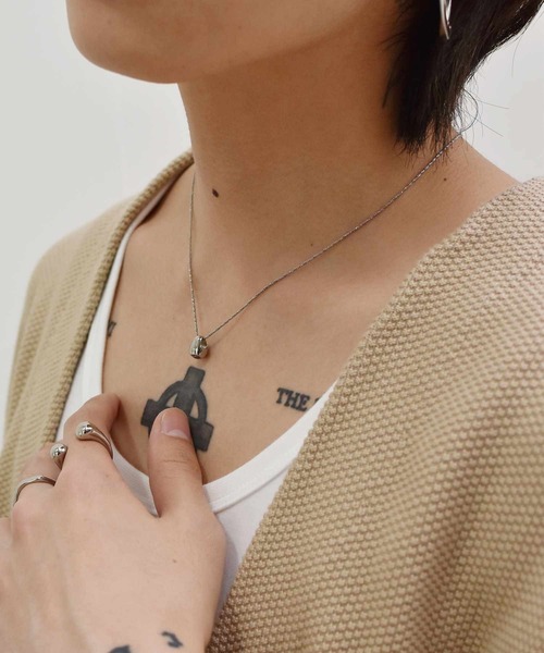 LHME（エルエイチエムイー）の「LHME プランプドロップネックレス/サージカルステンレス316L（金属アレルギー対応）（ネックレス・レディース・シルバー/ゴールド・45cm）」の8枚目の写真