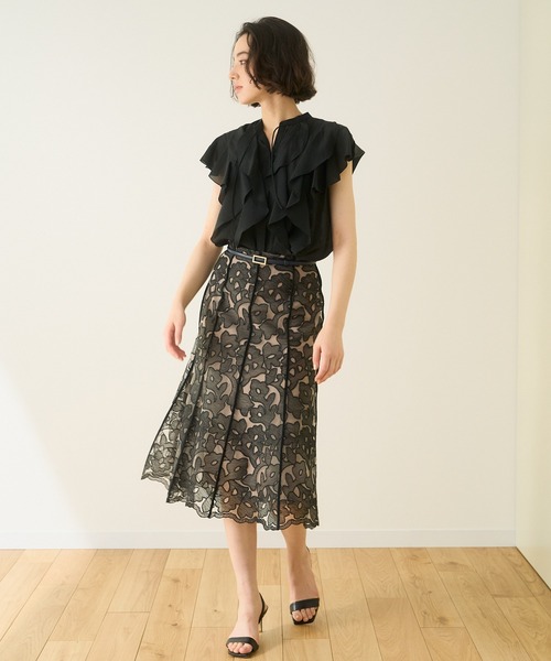 ANAYI(アナイ)の「ライトローンスタンドラッフルブラウス(シャツ/ブラウス・レディース・ホワイト/ブラック/グリーン/サックスブルー・38/36)」の6枚目の写真