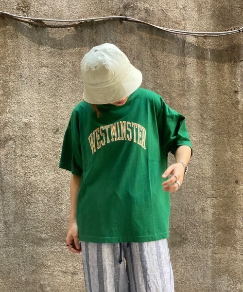 MANASTASH（マナスタッシュ）の「MANASTASH/マナスタッシュ　カレッジプリントティー（Tシャツ/カットソー・レディース・ホワイト/パープル/グリーン・F）」の5枚目の写真