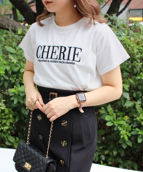 INGNI(イング)の「ふくれ刺繍ロゴショート丈Tシャツ(Tシャツ/カットソー・レディース・ブラック/ホワイト×グリーン/ホワイト×ブラック/ホワイト×ピンク・M)」の3枚目の写真