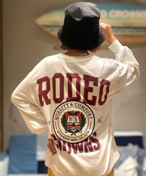 RODEO CROWNS WIDE BOWL（ロデオクラウンズワイドボウル）の「Rodeo College L/S Tシャツ（Tシャツ/カットソー・レディース・オレンジ/グレー×ホワイト/アイボリー/チャコールグレー・FREE）」の2枚目の写真