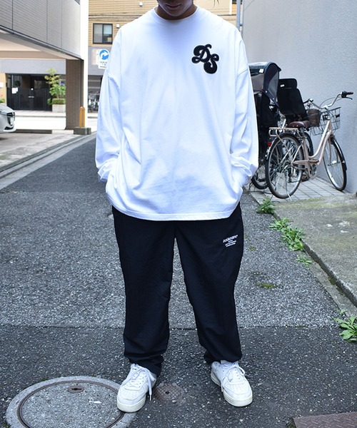 DOUBLE STEAL（ダブルスティール）の「DS Logo L/S TEE ドロップショルダー（Tシャツ/カットソー・メンズ・ブルー/グレー/ホワイト/ブラック・X-LARGE/LARGE/MEDIUM）」の9枚目の写真