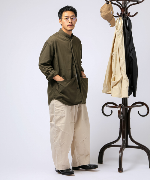 B.C STOCK(ベーセーストック)の「PLANTER ブカワイドパンツ(その他パンツ・メンズ・アイボリー/カーキ・MEDIUM/LARGE)」の8枚目の写真