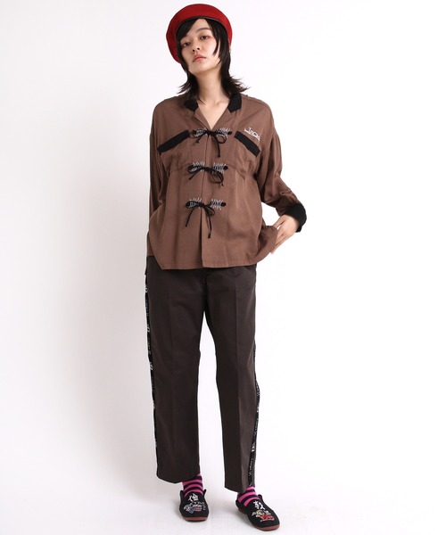 RNA（アールエヌエー）の「E4870 PINK MOTEL ベレー（ハンチング/ベレー帽・レディース・ブラック/レッド・FREE）」の4枚目の写真