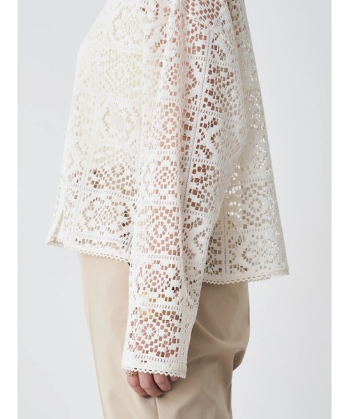 earth music&ecology(アースミュージックアンドエコロジー)の「ショート丈レースシャツ(シャツ/ブラウス・レディース・ブラック/グリーン/ラベンダー/オフホワイト・FREE)」の8枚目の写真