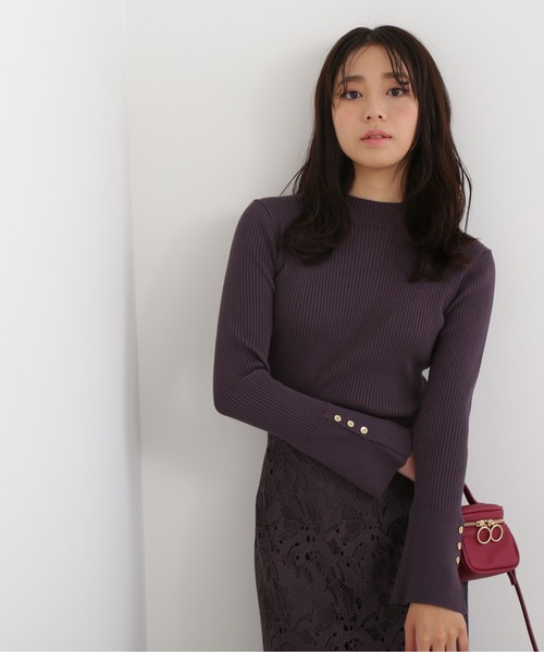 NATURAL BEAUTY BASIC（ナチュラルビューティーベーシック）の「フレアカフス釦ニット（ニット/セーター・レディース・チャコールグレー/ブルー/キャメル/イエロー・MEDIUM）」の15枚目の写真