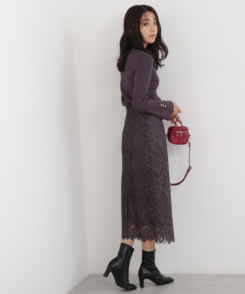 NATURAL BEAUTY BASIC（ナチュラルビューティーベーシック）の「フレアカフス釦ニット（ニット/セーター・レディース・チャコールグレー/ブルー/キャメル/イエロー・MEDIUM）」の5枚目の写真