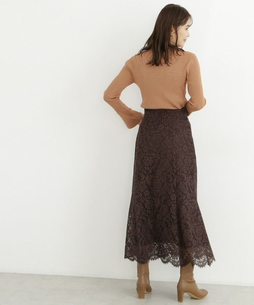 NATURAL BEAUTY BASIC（ナチュラルビューティーベーシック）の「フレアカフス釦ニット（ニット/セーター・レディース・チャコールグレー/ブルー/キャメル/イエロー・MEDIUM）」の10枚目の写真