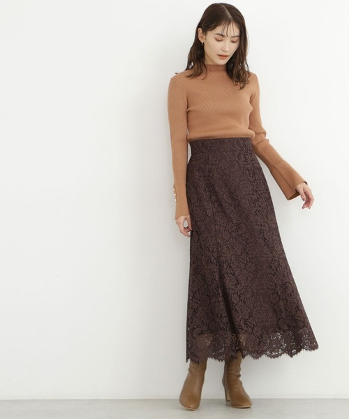 NATURAL BEAUTY BASIC（ナチュラルビューティーベーシック）の「フレアカフス釦ニット（ニット/セーター・レディース・チャコールグレー/ブルー/キャメル/イエロー・MEDIUM）」の20枚目の写真