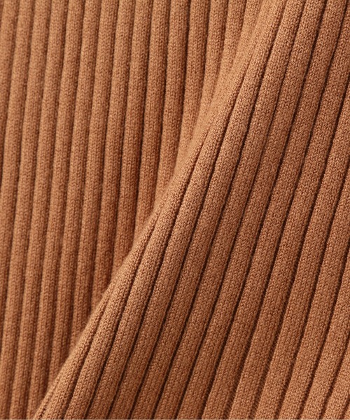 NATURAL BEAUTY BASIC（ナチュラルビューティーベーシック）の「フレアカフス釦ニット（ニット/セーター・レディース・チャコールグレー/ブルー/キャメル/イエロー・MEDIUM）」の21枚目の写真