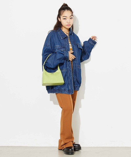 X-girl（エックスガール）の「FAUX CROC MINI HAND BAG（ショルダーバッグ・レディース・ブラック/ホワイト/ライトグリーン・ONE SIZE）」の4枚目の写真